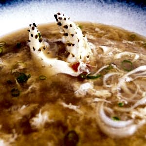 Суп с мясом краба