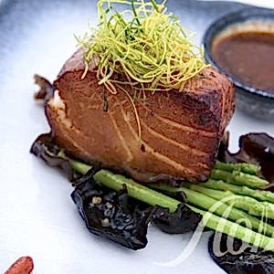 Чилийский сибас в соусе «Са-Са»