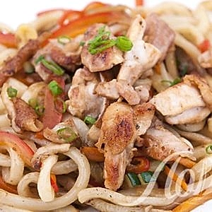 Удон с курицей