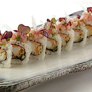 Острый ролл с Аками и Торо