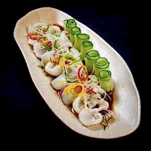 Каракатица в устрично-соевом соусе